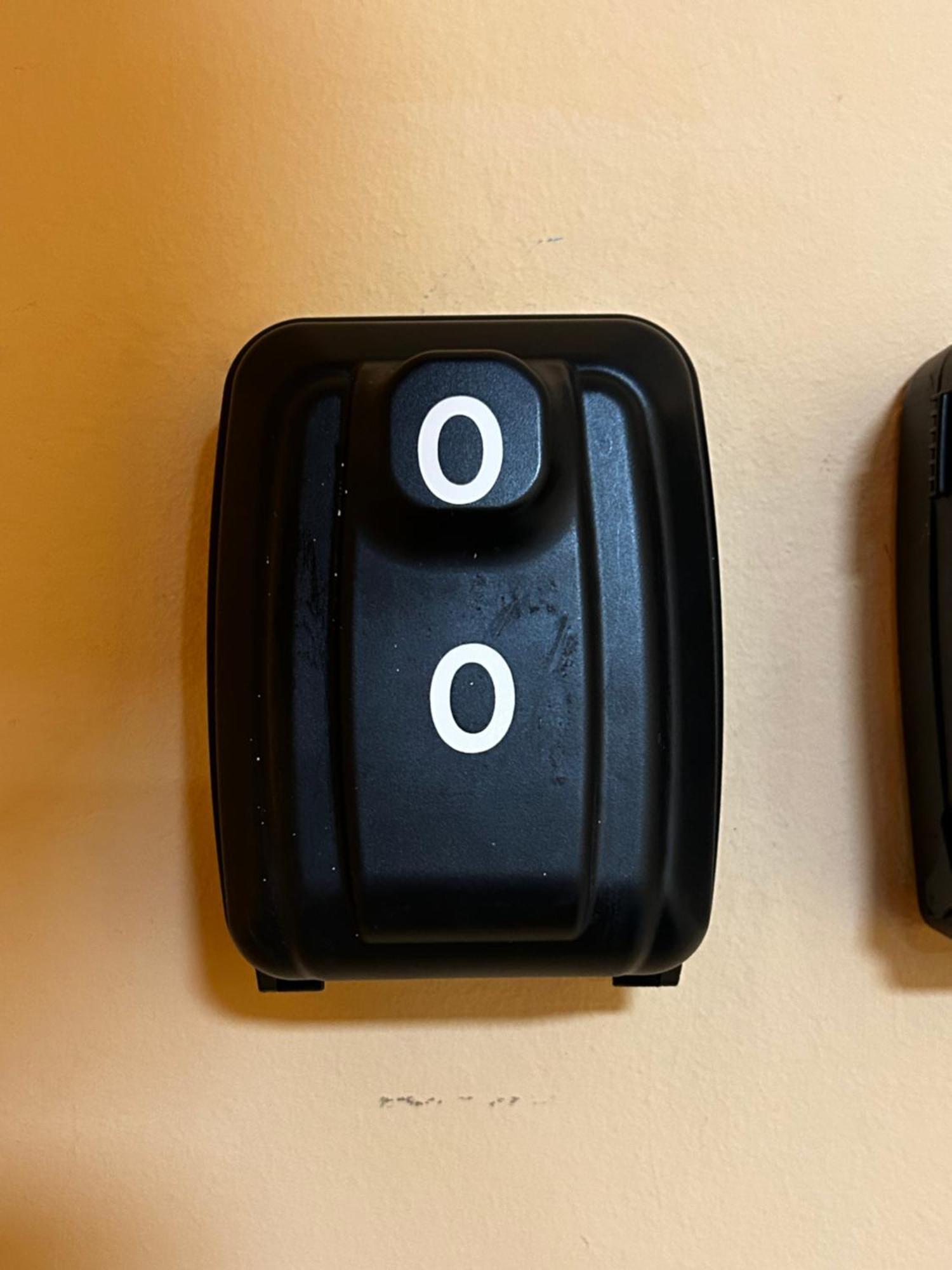 Votre Maison A Milánó Kültér fotó